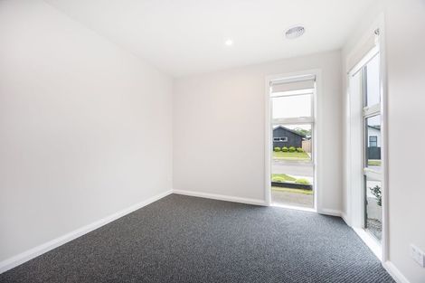 Photo of property in 72 Freedom Drive, Kelvin Grove, Palmerston North, 4414
