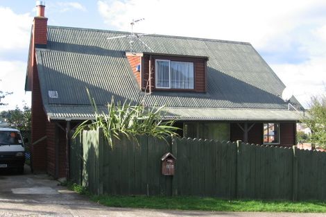 Photo of property in 23b Chorley Grove, Churton Park, Wellington, 6037