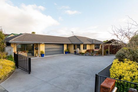 Photo of property in 5 Caversham Drive, Rototuna, Hamilton, 3210