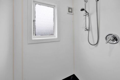 Photo of property in 66 Camberwell Road, Hawera, 4610