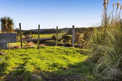 Photo of property in 54 Livingston Road, Tokaora, Hawera, 4671