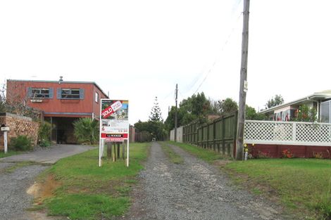 Photo of property in 165a/2 Colwill Road, Massey, Auckland, 0614