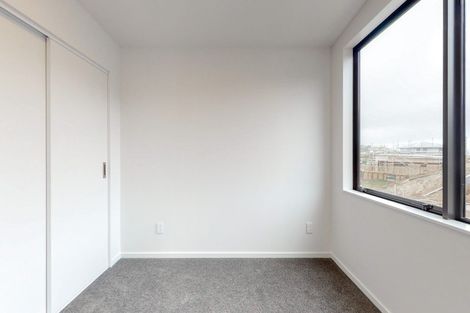 Photo of property in 62u7 Spenmoor Street, Newlands, Wellington, 6037