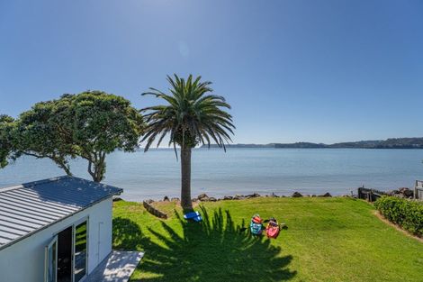 Photo of property in 115 Buffalo Beach Sh25 Road, Whitianga, 3510