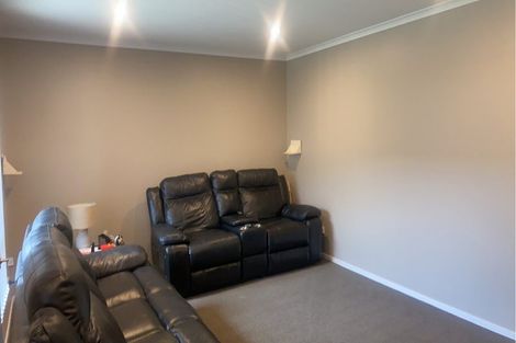 Photo of property in 12 Teatree Close, Huntington, Hamilton, 3210