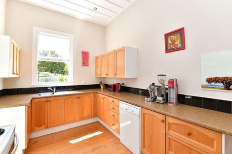 Photo of property in 114 Awaroa Road, Helensville, 0800