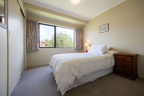 Photo of property in 8 Rimmington Drive, Hamilton Lake, Hamilton, 3204