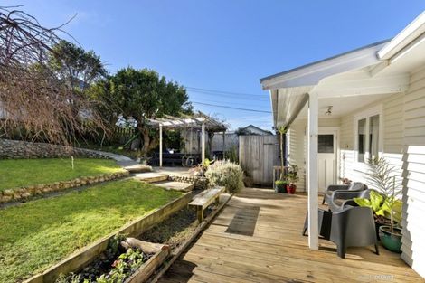 Photo of property in 121 Mornington Road, Brooklyn, Wellington, 6021