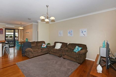 Photo of property in 54 Athlone Crescent, Avalon, Lower Hutt, 5011