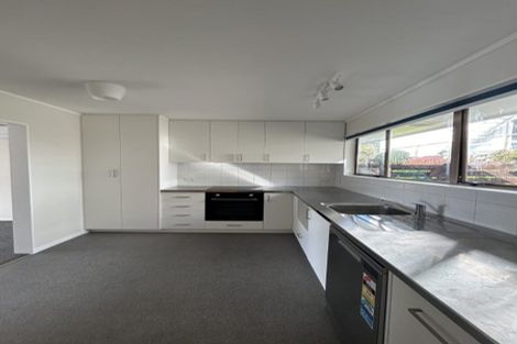 Photo of property in 3/13b Upper Bourke Street, Kilbirnie, Wellington, 6022