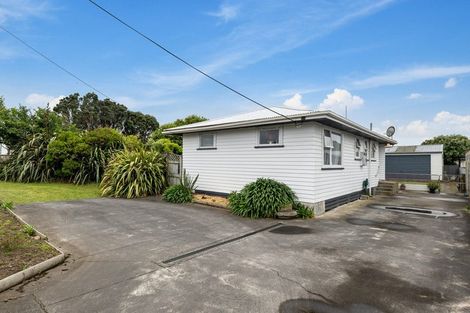 Photo of property in 3 Iredale Road, Hawera, 4610