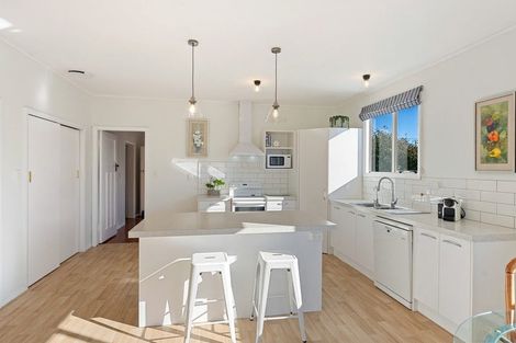 Photo of property in 8 Manuka Street, Otaki Beach, Otaki, 5512