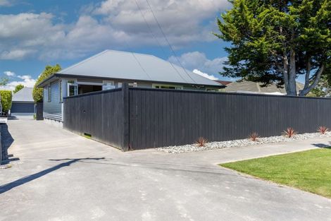 Photo of property in 214 Knowles Street, St Albans, Christchurch, 8052