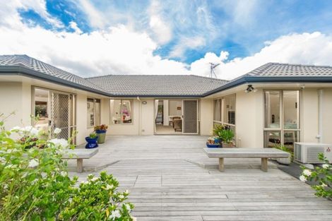 Photo of property in 157 Kilkenny Drive, East Tamaki Heights, Auckland, 2016