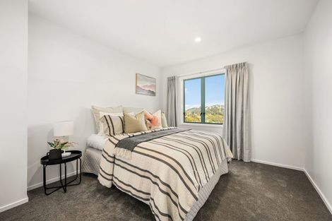 Photo of property in 93a Kelburn Parade, Kelburn, Wellington, 6012