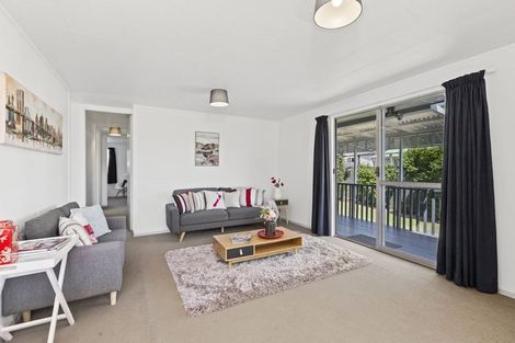 Photo of property in 15 Pine Street, New Lynn, Auckland, 0600