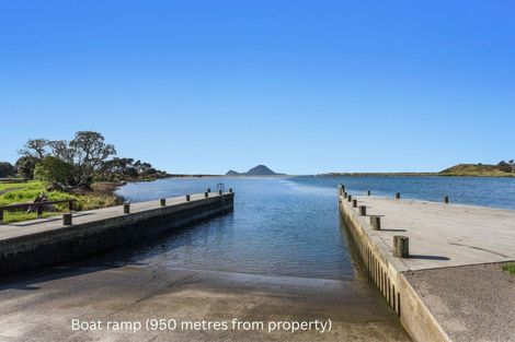 Photo of property in 9 Moore Road, Thornton, Whakatane, 3194