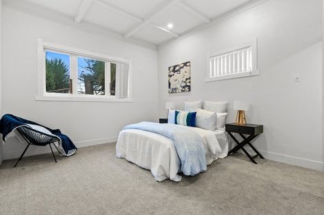 Photo of property in 76 Manuroa Road, Takanini, 2112