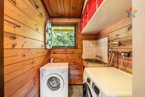Photo of property in 30 Korau Grove, Stokes Valley, Lower Hutt, 5019