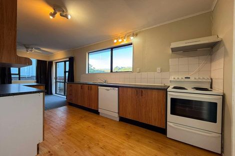Photo of property in 40 Whanake Street, Titahi Bay, Porirua, 5022