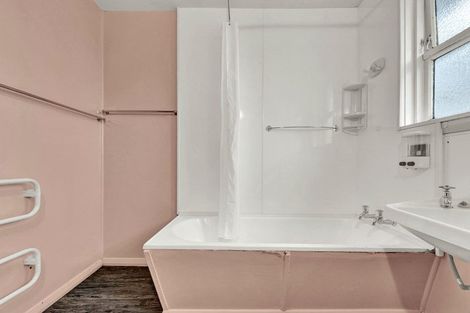 Photo of property in 18 Ilam Road, Upper Riccarton, Christchurch, 8041