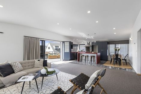 Photo of property in 2/2 Rhodes Fall, Rangatira Park, Taupo, 3330