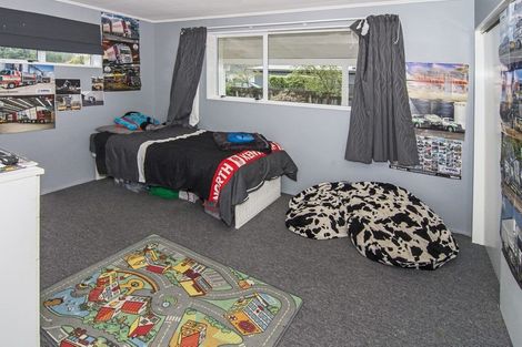 Photo of property in 476 High Street South, Carterton, 5713