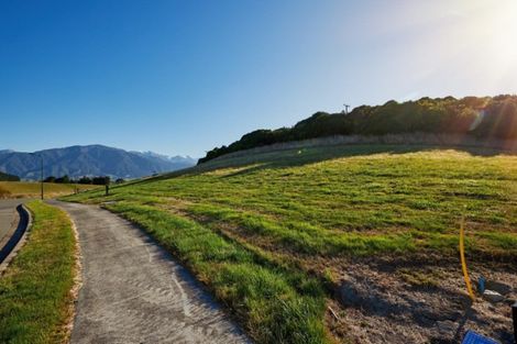 Photo of property in 13 Knowles Crescent, Kaikoura Flat, Kaikoura, 7371