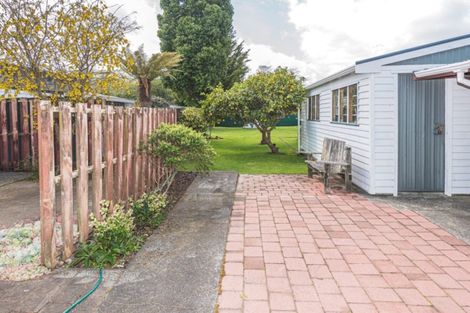 Photo of property in 24 Caffray Avenue, Aramoho, Whanganui, 4500