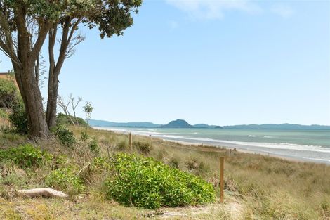 Photo of property in 37 Motiti Road, Papamoa Beach, Papamoa, 3118