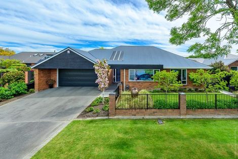 Photo of property in 32 Althorp Place, Avonhead, Christchurch, 8042