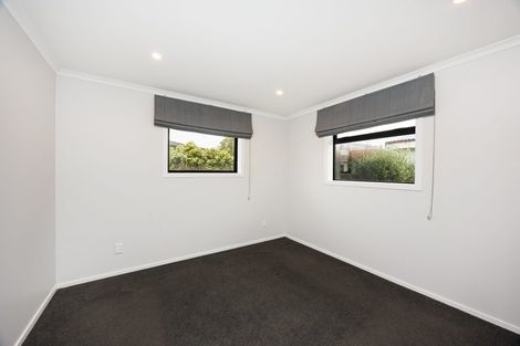 Photo of property in 8b Sinclair Avenue, Highbury, Palmerston North, 4412