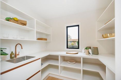 Photo of property in 42a Batt Street, West End, Palmerston North, 4410