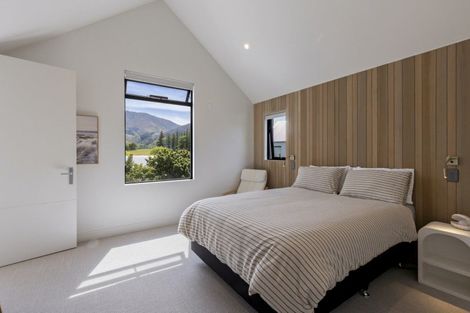 Photo of property in 29 Settlers Way, Arrowtown, 9371