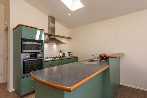 Photo of property in 11/1 Marine Parade, Paraparaumu Beach, Paraparaumu, 5032