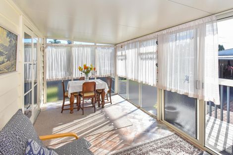 Photo of property in 2 Berwyn Avenue, Takanini, 2112