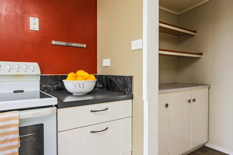 Photo of property in 30 Ross Street, Otane, 4202