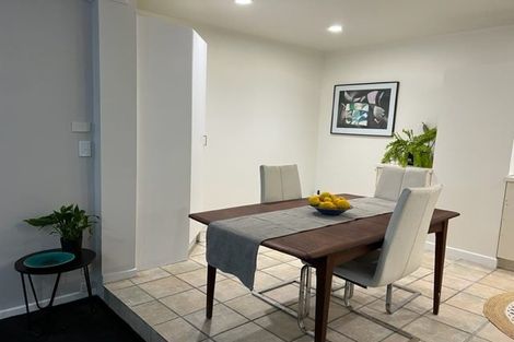 Photo of property in 537 South Titirangi Road, Titirangi, Auckland, 0604