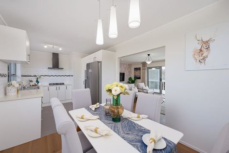 Photo of property in 41 Spence Road, Henderson, Auckland, 0612