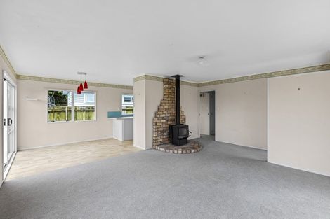 Photo of property in 122 Florence Avenue, Orewa, 0931