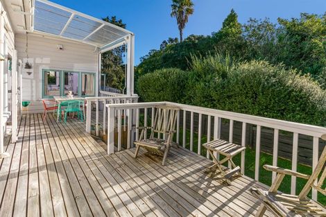 Photo of property in 26 Woodside Road, Massey, Auckland, 0614