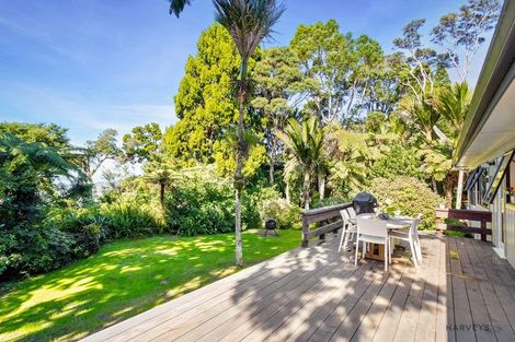 Photo of property in 282 Shaw Road, Titirangi, Auckland, 0604
