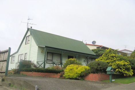 Photo of property in 3 Pump Lane, Whitby, Porirua, 5024