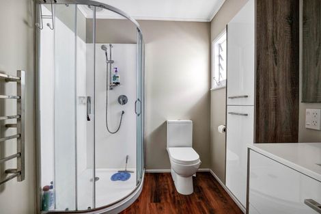 Photo of property in 1 Regan Street, Stratford, 4332