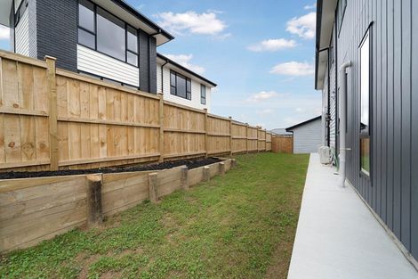 Photo of property in 19 Paihere Street, Huapai, 0810