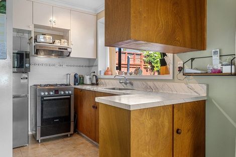 Photo of property in 11 Flaxwood Lane, Waltham, Christchurch, 8023