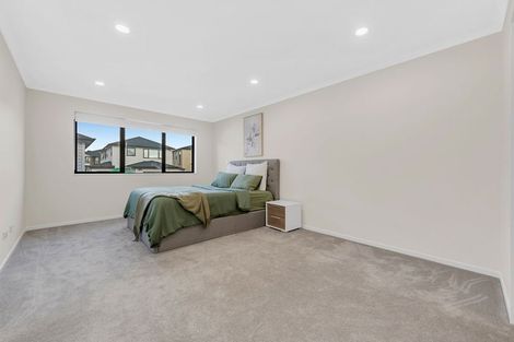 Photo of property in 9 Cloonlyon Drive, Flat Bush, Auckland, 2019