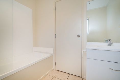 Photo of property in 2 Mayfair Close, Whitianga, 3510