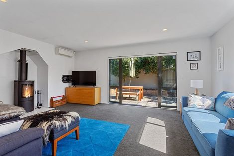 Photo of property in 53 Hawkesbury Avenue, St Albans, Christchurch, 8014