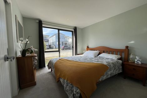 Photo of property in 40 Greenfinch Road, Hobsonville, Auckland, 0616